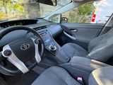 l'intérieur de la voiture est propre et prêt à l'emploi