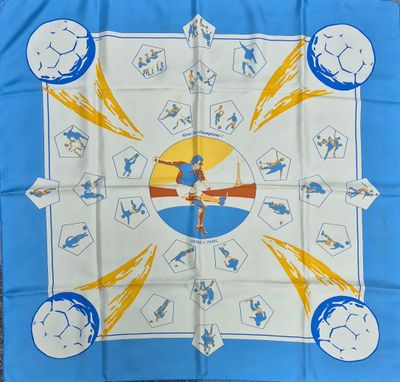 HERMES Paris made in France Carré en twill de soie imprimé, …
