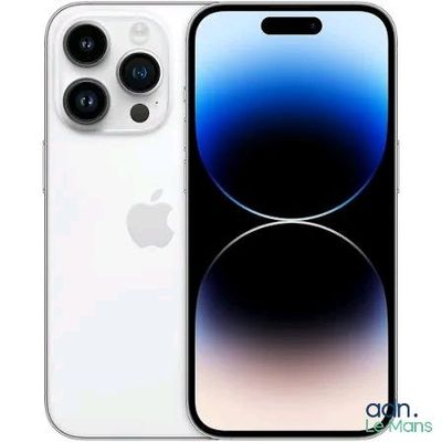 Un iPhone 11 blanc et un iPhone 11 blanc sont côte à côte