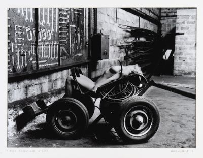 Philippe KUZNICKI "Louise handicapée au charbonnerie au port…