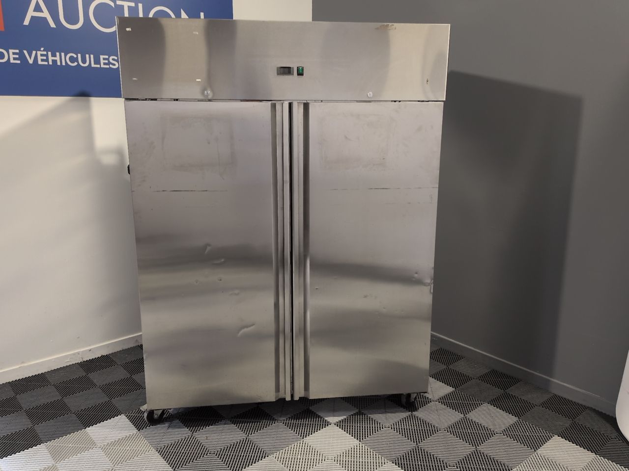 LIEU DE STOCKAGE : Paris Sud - SKYRAINBOW - ARMOIRE REFRIGER…