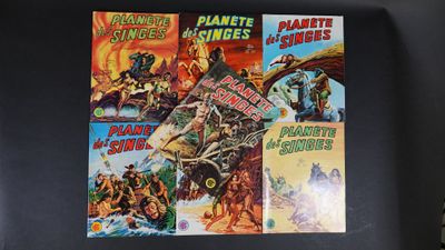 quatre livres posés ensemble sur la table