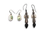 trois paires de boucles d'oreilles avec aba aba aba aba aba aba aba aba aba aba aba aba aba aba aba aba