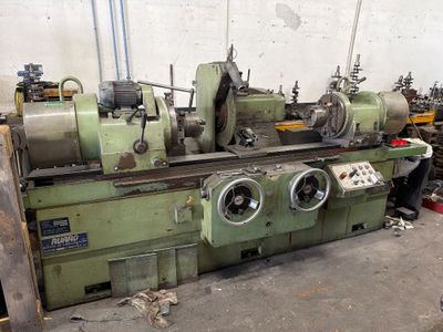 a large machine that is sitting in a room