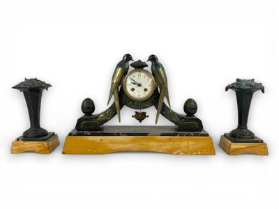 Garniture de cheminée en régule et marbre noir veiné et marb… - Photo 1