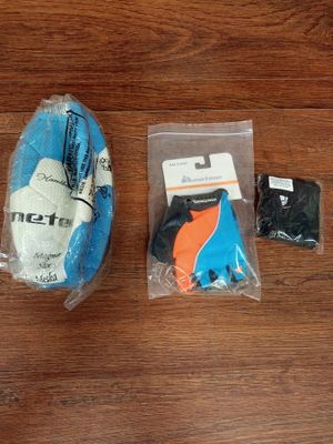 lot de 27 pièces de marque METEOR comprenant - 9 paires de g…