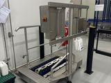 une photo d'une machine dans une usine