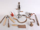 a lot of tools that are sitting on a table