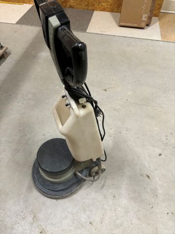 Monobrosse électrique. TVA Récupérable