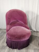 Paire de fauteuils chauffeuses en bois garni d'un velours vi… (photo 3)