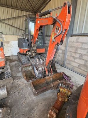 Pelle HITACHI ZAXIS 29 U sur chenille équipée 4 godets, plus BRH - Heu - Photo 1