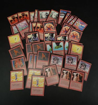 beaucoup de cartes sur la table