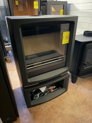 an image of a microwave oven in a store