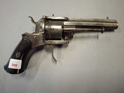 REVOLVER à broche cal. 9 mm, Canon avec bande fixe. Double a…