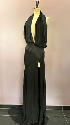 a black dress on a mannequin mannequin mannequin mannequin mannequin mannequin mannequin mannequin mannequin