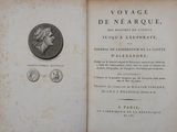 un vieux livre avec l'image d'un homme dessus
