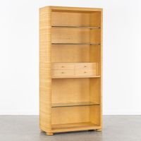 Grande armoire aux angles arrondis avec étagères en verre, e… (photo 3)