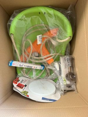 4678-1275 / UN LOT de produits divers comprenant : - Photo 1