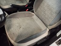 VP VOLKSWAGEN UP 1.0 BLUEMOTION 65 BEATS AUDIO Kilomètres au… (photo 4)