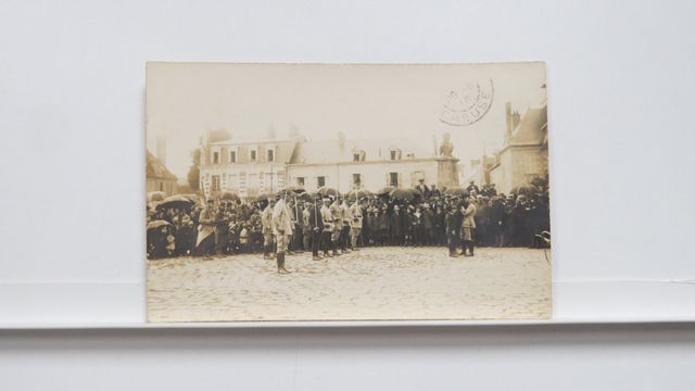 Boussac Remise d’une autre croix de guerre en 1916. Carte-photo. ...