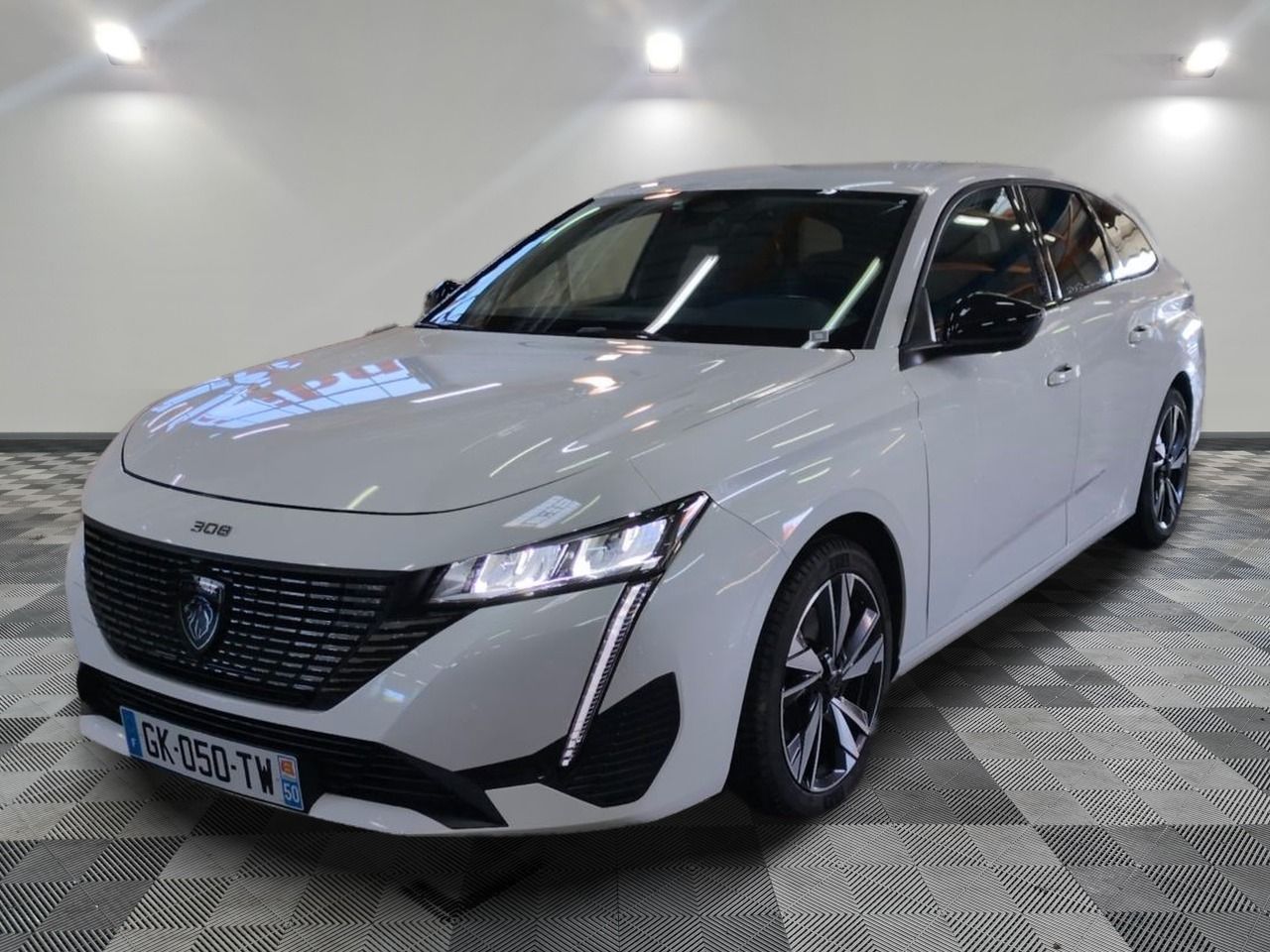 PEUGEOT - 308 SW BLUEHDI 130CH SS EAT8 ALLURE - GO - Mise en…