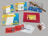 un grand nombre de livres posés sur une table