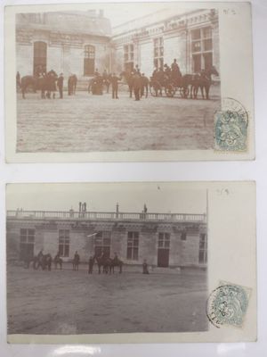 deux vieilles photos en noir et blanc représentant des chevaux et des personnes devant un bâtiment