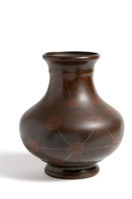 Vase en bronze incrusté de fils d’argent Vietnam, début du X…
