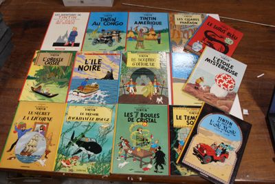 de nombreux livres pour enfants posés ensemble sur une table