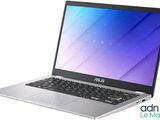 L'ordinateur portable ASUS est ouvert et prêt à l'emploi.