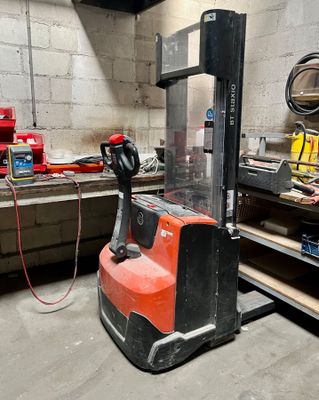 Chariot de manutention BT swe 120 année 2011, capacité nomin…