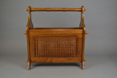 PORTE-REVUE en bois Usures et accidents - Dim.