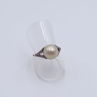 bague en argent sterling ornée d'une perle blanche au centre