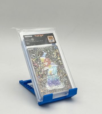 gros plan d'un porte-cartes sur une surface blanche