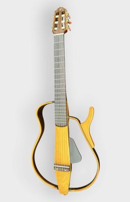 une image d'une guitare posée sur un support
