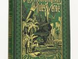 un livre vert avec l'image d'un pirate dessus
