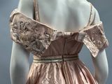 an image of a woman ' s dress on a mannequin mannequin mannequin mannequin mannequin mannequin mannequin mann