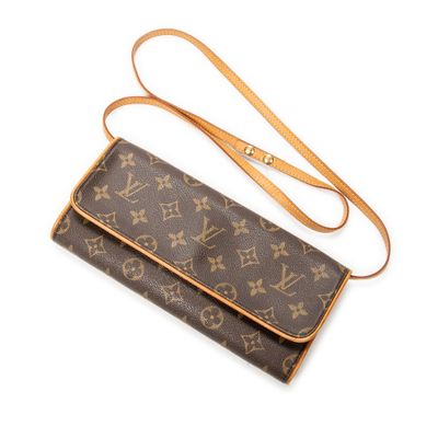 Louis VUITTON - Pochette "Twin" 19cm en toile Monogram et cu…