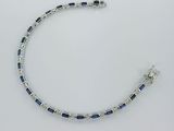 bracelet en argent sterling orné de perles de verre bleues et d'un fermoir