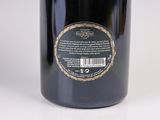 la bouteille de vin est vide et prête à être remplie de vin