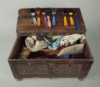 PAKISTAN, fin XIXème siècle. Coffre en bois richement sculpt… (photo 6)