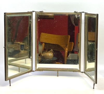Miroir tryptique à poser, cadre en laiton, glaces biseautées…