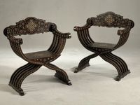 Paire de fauteuils dit Savonarole de forme curule en marquet… (photo 2)