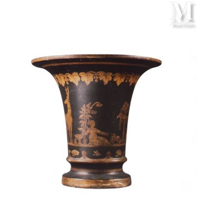 GRÈCE, XXème siècle Vase cornet dit "à l'étrusque" en terre …