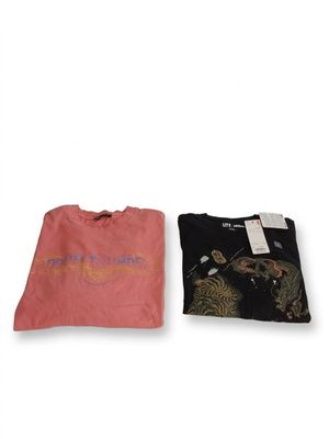 [Lot de 2] - ZARA et UNIQLO - T-shirts graphiques - Taille S…