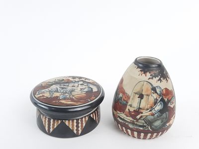two vases that are next to each other on a table