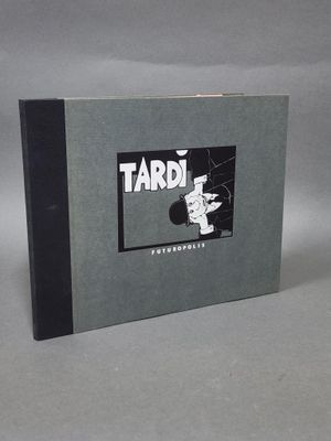 un livre sur lequel figure la photo d'un homme sur un skateboard