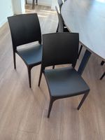 1 table de réunion ovale, 10 chaises, 1 table, 2 bureaux ave… (photo 4)