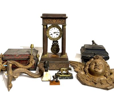 a lot of items that are sitting on a table
