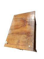 Petite commode en bois de placage, ouvrant à deux tiroirs, à… (photo 3)